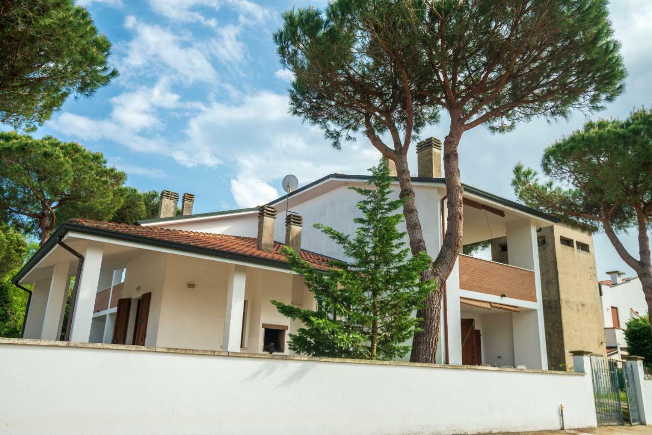 Agenzia Vear - Lido Di Volano Exteriér fotografie