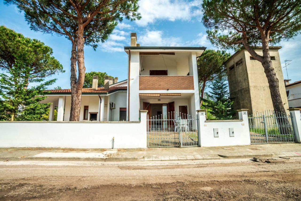 Agenzia Vear - Lido Di Volano Exteriér fotografie
